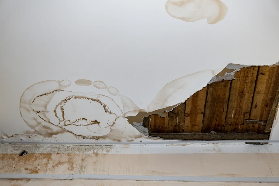 Why Roof Leak Repair Extends Roof Lifespan Wasilla, AK